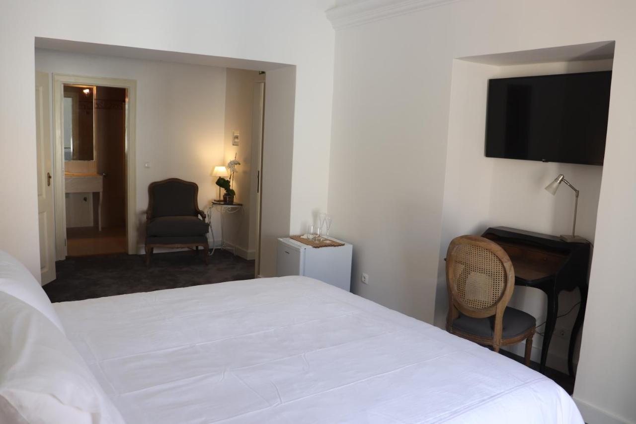 Solar Dos Frades Hotel Ferreira Do Alentejo Exterior photo
