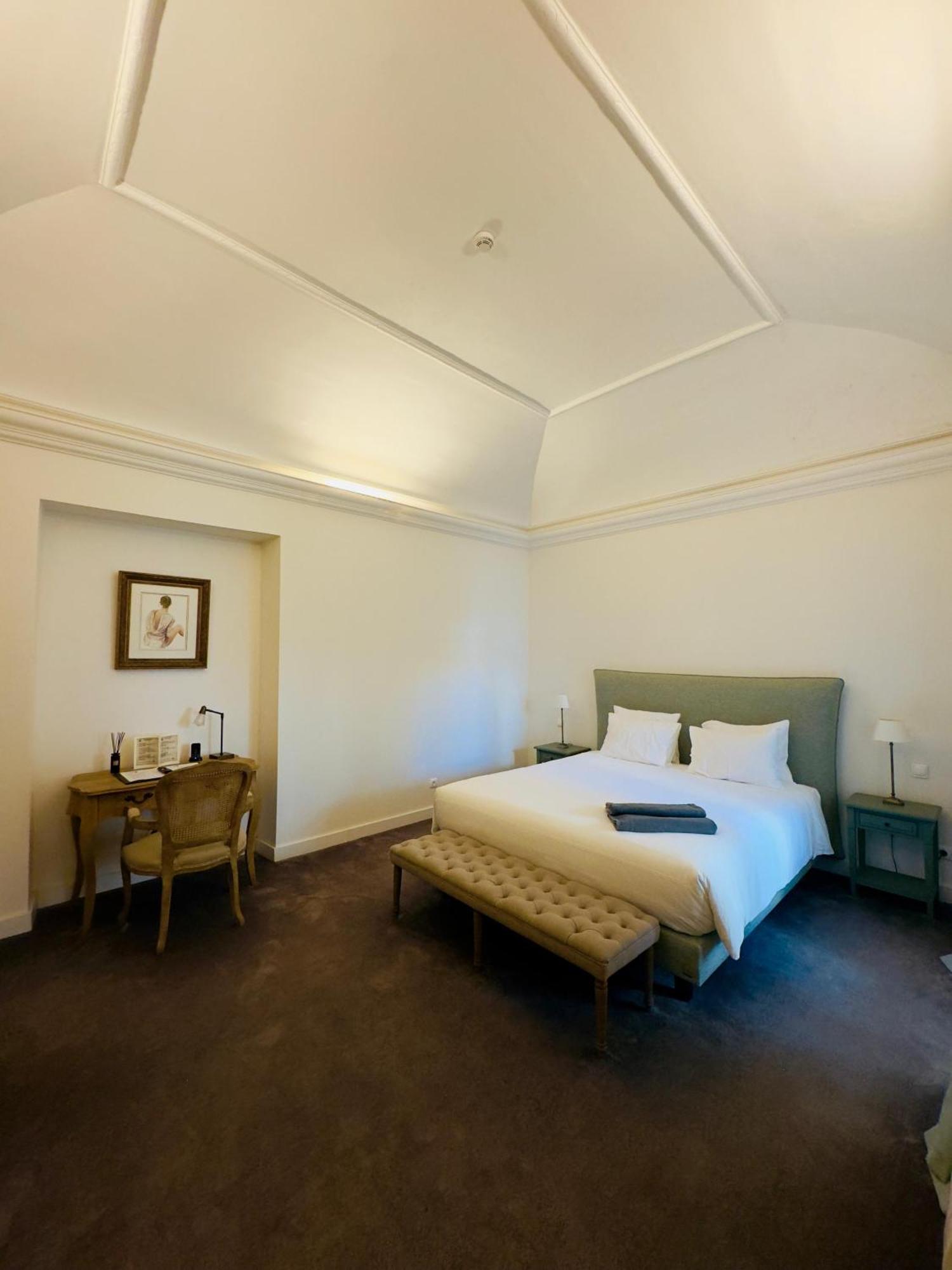 Solar Dos Frades Hotel Ferreira Do Alentejo Exterior photo